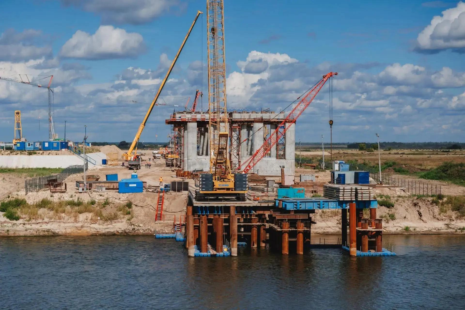 Le projet de construction du pont sur Oka a atteint environ un tiers de son avancement global