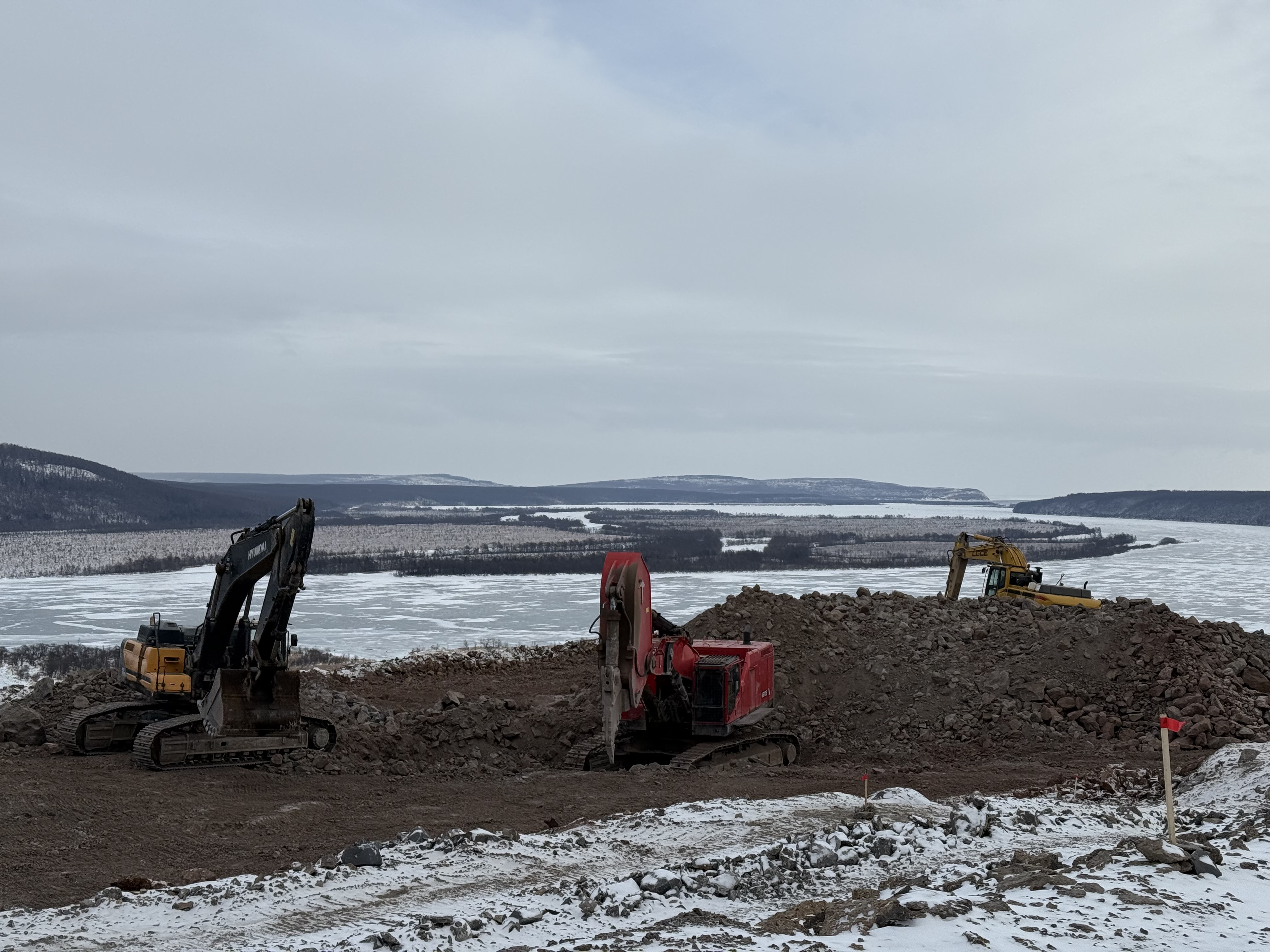 НПС реконструирует станцию Монгохто.jpg