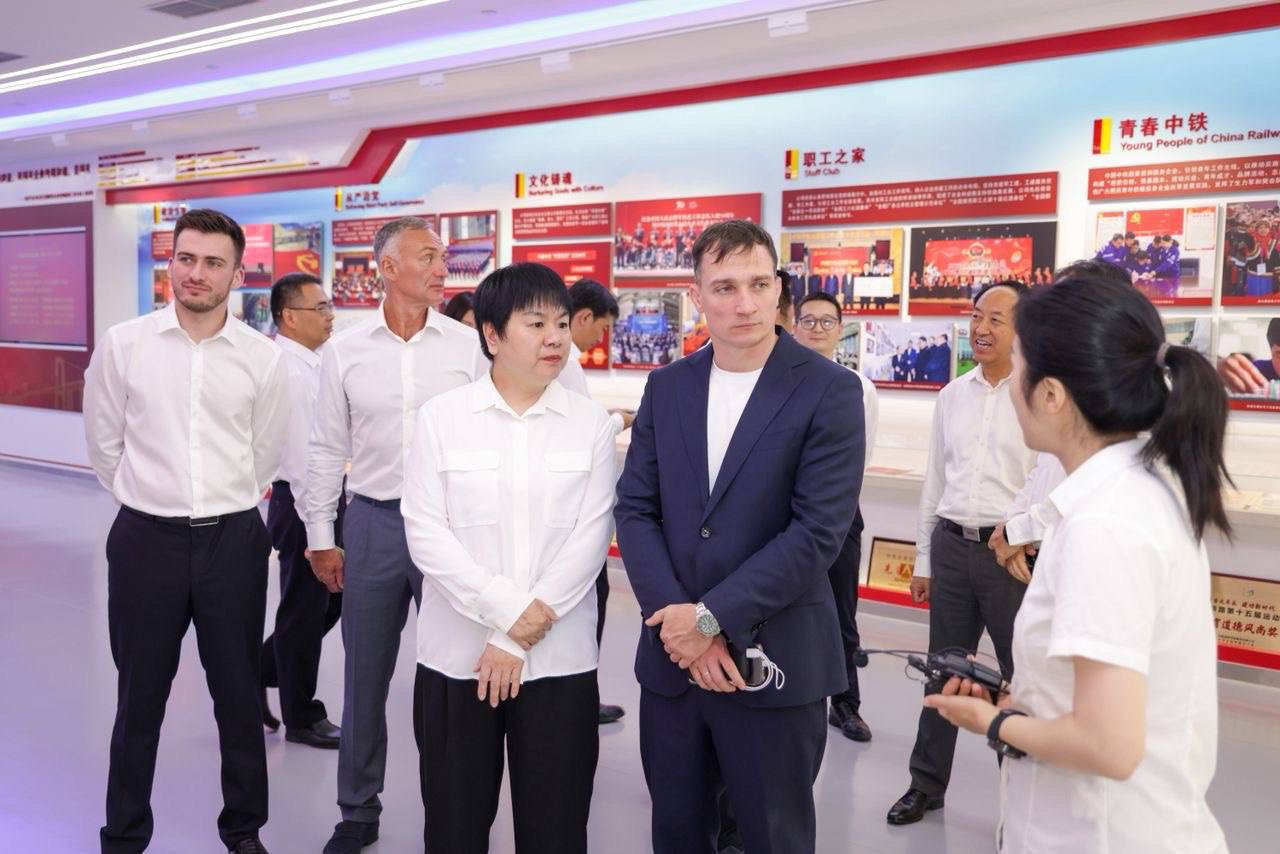 cce5c524-ff91-44d5-8c25-bb89973fad2f.jpg