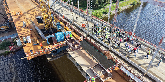 НПС завершил монтаж пролетного строения моста в Дмитрове