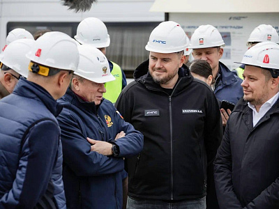 Une délégation gouvernementale a inspecté la construction de la ligne à grande vitesse VSM-1