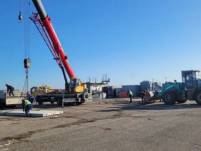 NPC is deploying construction facilities at the airport of Elista