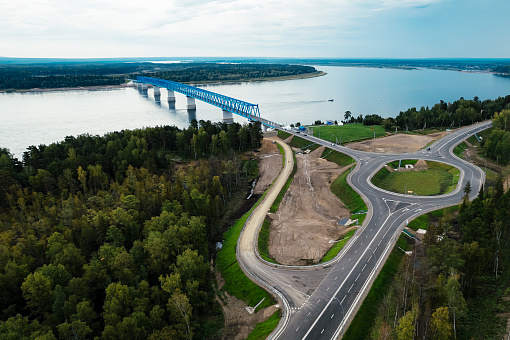 Высокогорский мост через реку Енисей