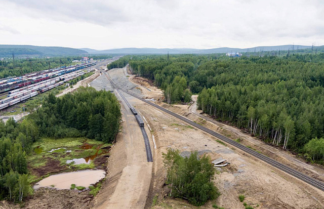 В новом парке «Т» будут принимать и отправлять транзитные поезда, осматривать вагоны, менять локомотивные бригады.jpg