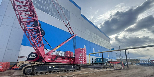 国家项目建筑集团的建设者已完成南雅库特热电厂主厂房的暖封闭