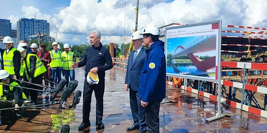 НПС начал укрупнение металлоконструкций велопешеходного моста в Филях